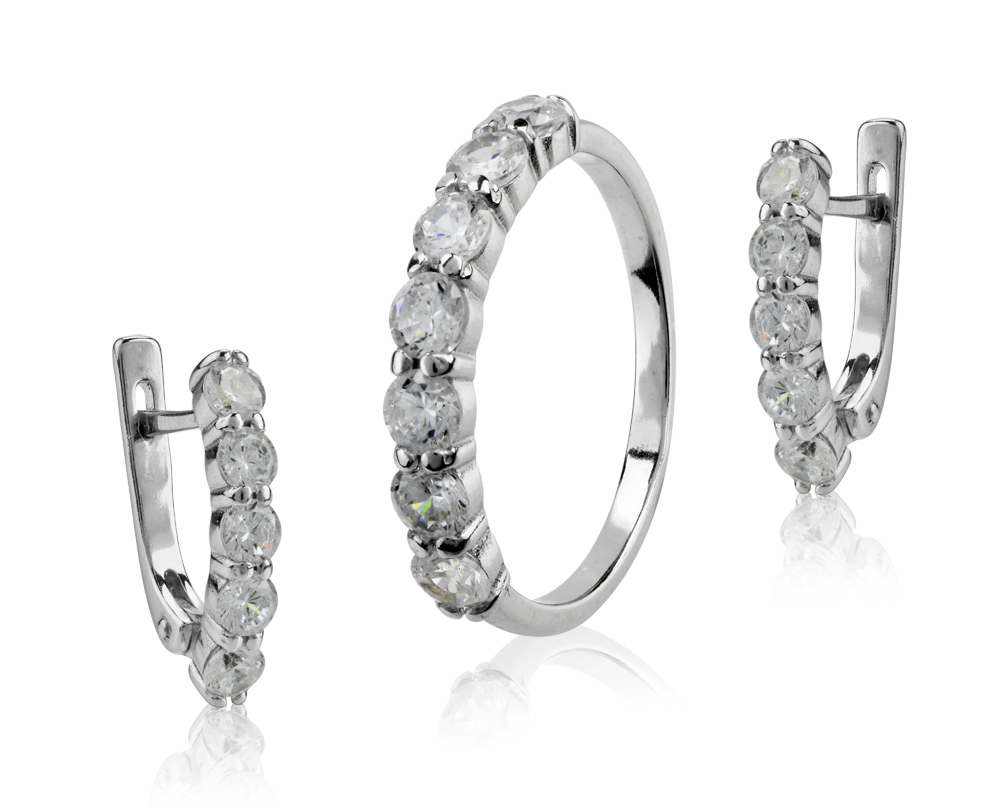diamond ring and earrings